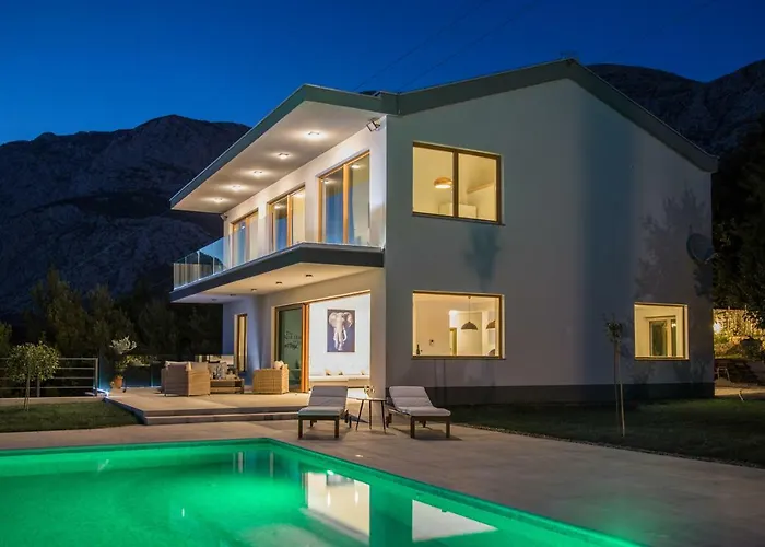 Yanko, Large Pool Stunning Sea View Vila
