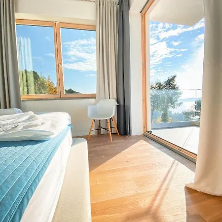 Villa Yanko, Large Pool Stunning Sea View *