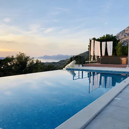 וילה Yanko, Large Pool Stunning Sea View *