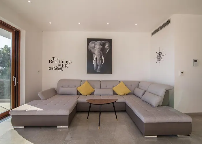 Villa Yanko, Large Pool Stunning Sea View Tučepi