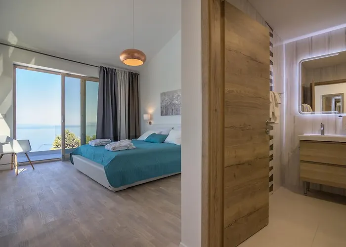 Yanko, Large Pool Stunning Sea View * Tučepi